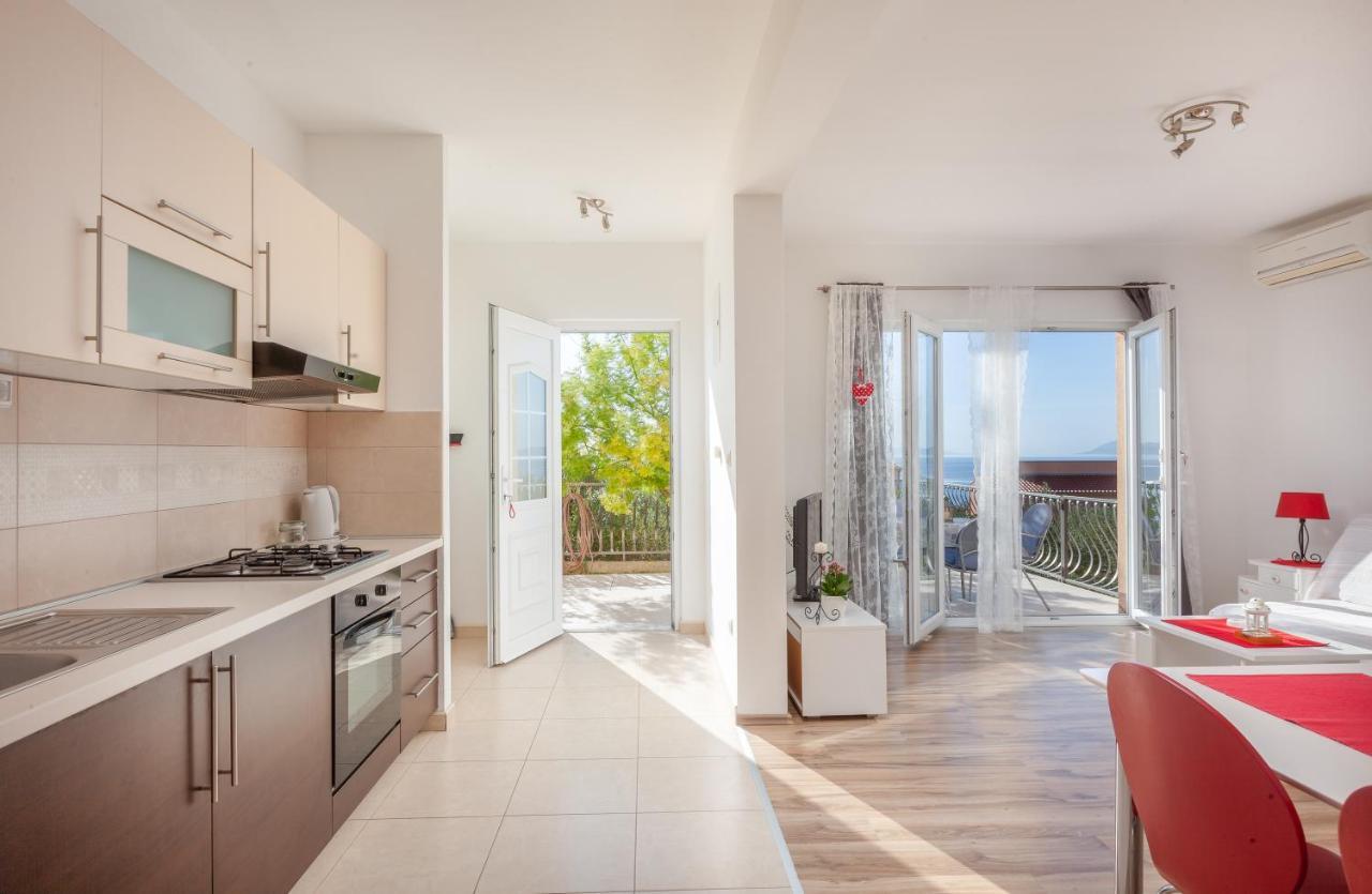 Apartments Galic Подгора Екстериор снимка