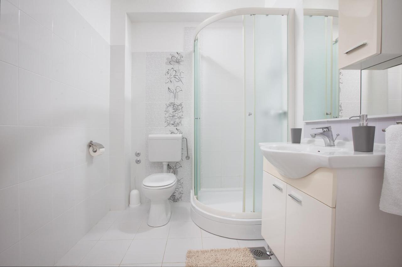 Apartments Galic Подгора Екстериор снимка
